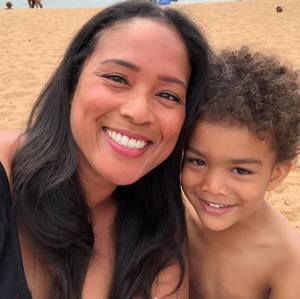 Meet your Posher, Joy